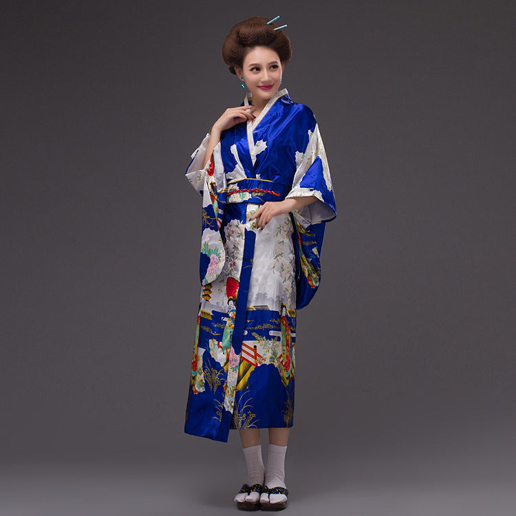 Japanese Charm Unveiled: Women's Kimono and Yukata Costumes for Cosplay