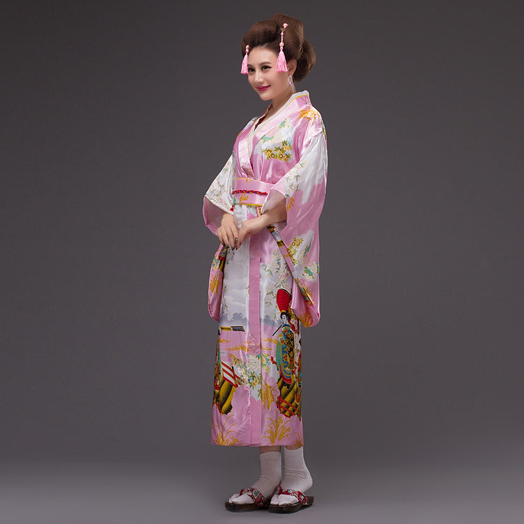 Japanese Charm Unveiled: Women's Kimono and Yukata Costumes for Cosplay