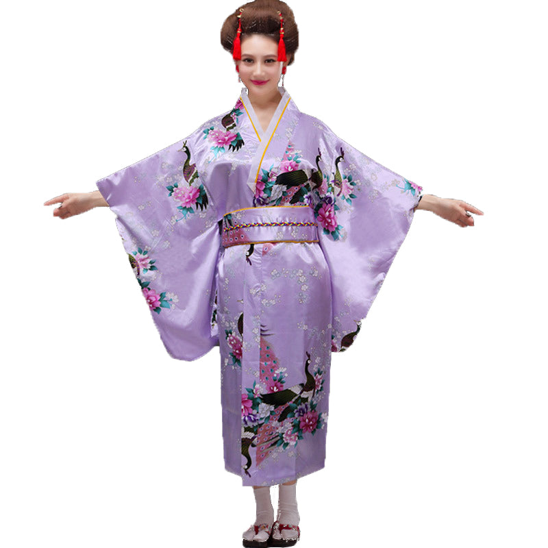 Japanese Charm Unveiled: Women's Kimono and Yukata Costumes for Cosplay