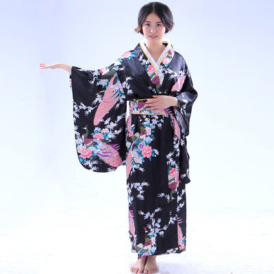 Japanese Charm Unveiled: Women's Kimono and Yukata Costumes for Cosplay