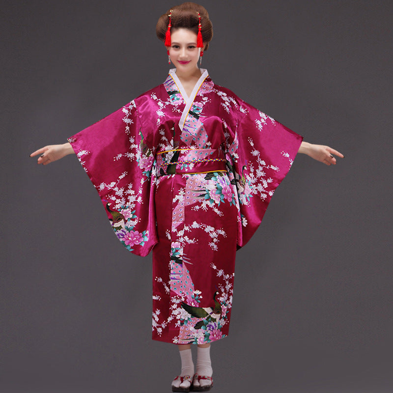 Japanese Charm Unveiled: Women's Kimono and Yukata Costumes for Cosplay