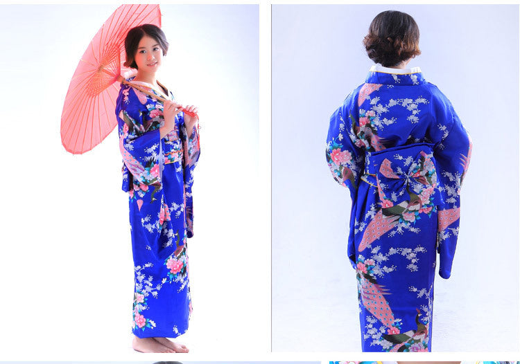 Japanese Charm Unveiled: Women's Kimono and Yukata Costumes for Cosplay