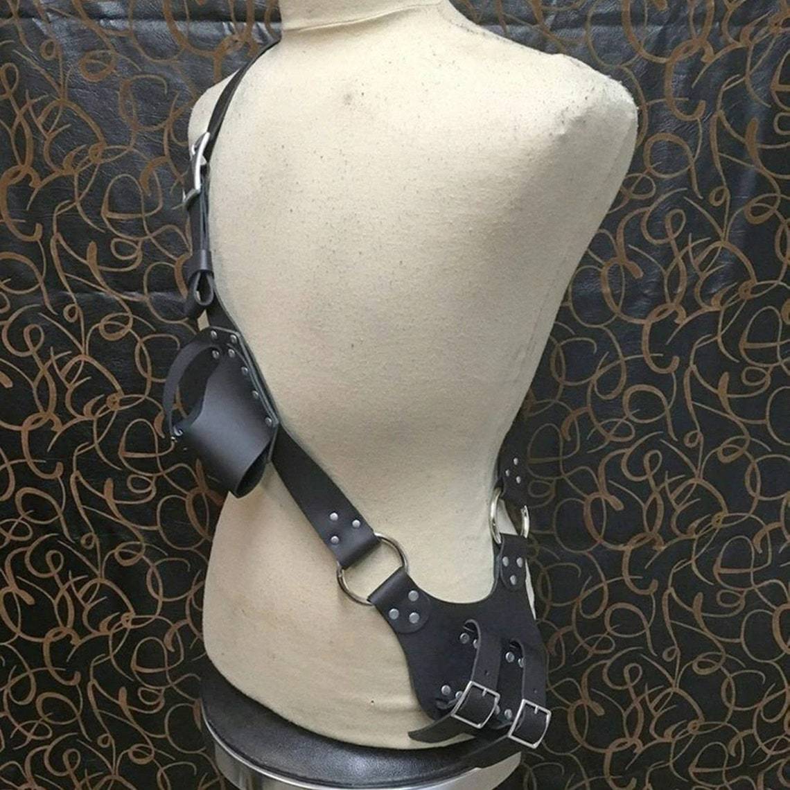 Medieval Fantasy Crossbody Harness – Vintage Leather-Look Costume Straps