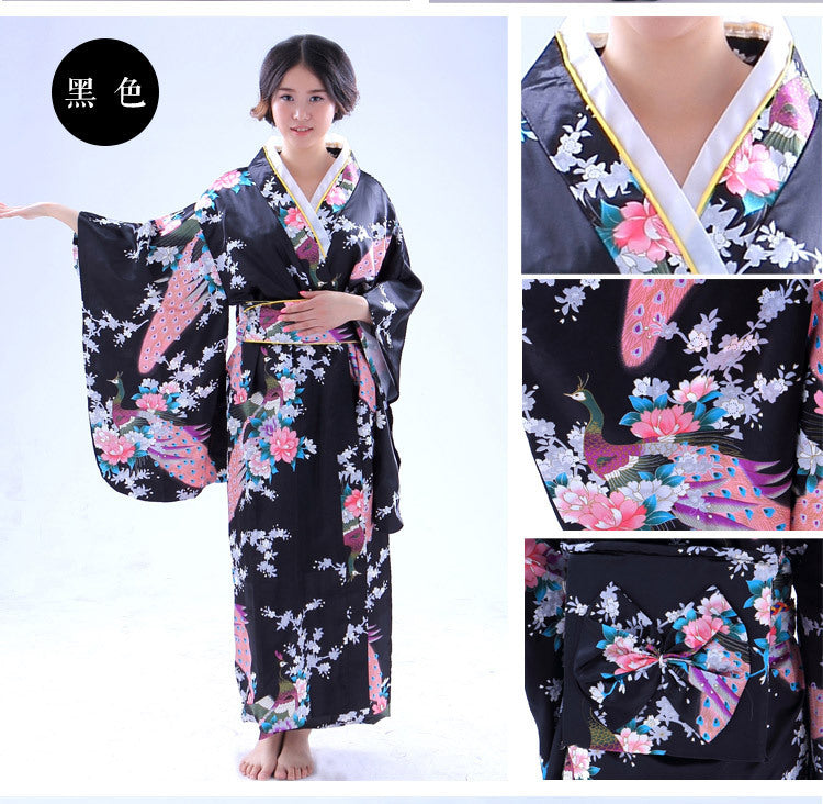 Japanese Charm Unveiled: Women's Kimono and Yukata Costumes for Cosplay