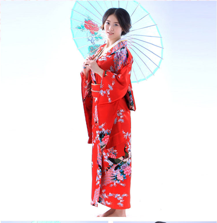 Japanese Charm Unveiled: Women's Kimono and Yukata Costumes for Cosplay