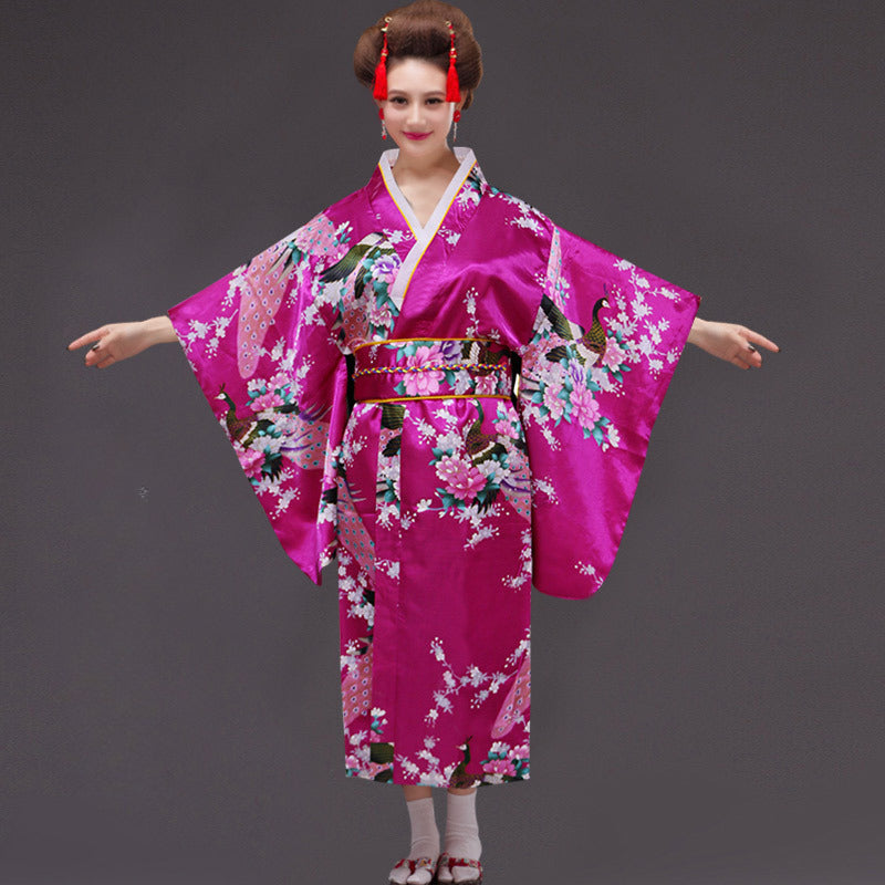 Japanese Charm Unveiled: Women's Kimono and Yukata Costumes for Cosplay