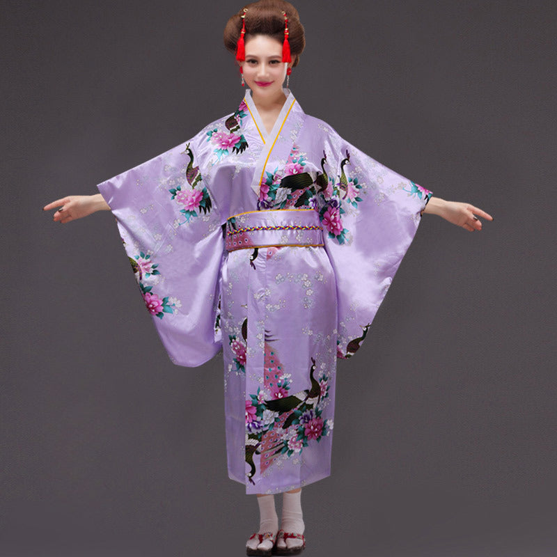 Japanese Charm Unveiled: Women's Kimono and Yukata Costumes for Cosplay