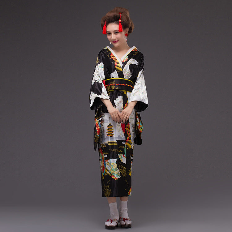 Timeless Tradition: Exquisite Women's Kimono and Yukata Costumes